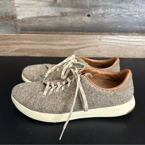 COLE HAAN men's grandpro tennis sneaker in soft sage wool suede lace up size 8M - Picture 1 of 10
